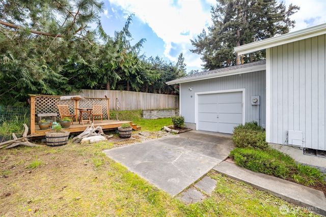 407 NE 4th Street, Coupeville, WA 98239