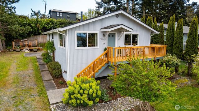 407 NE 4th Street, Coupeville, WA 98239