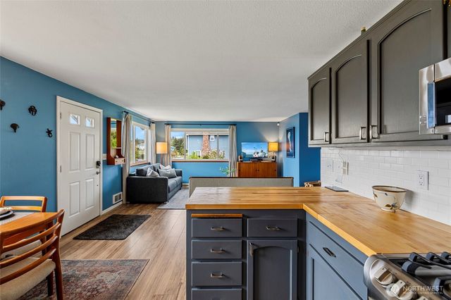 407 NE 4th Street, Coupeville, WA 98239
