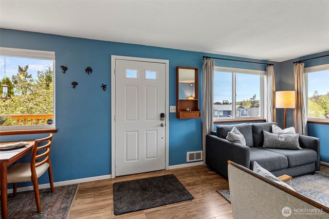 407 NE 4th Street, Coupeville, WA 98239