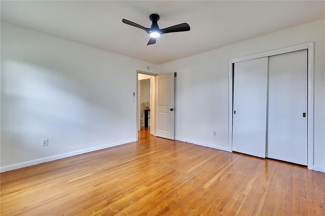 7414 W 55th Street, Overland Park, KS 66202