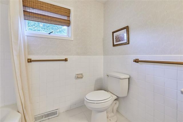 7414 W 55th Street, Overland Park, KS 66202