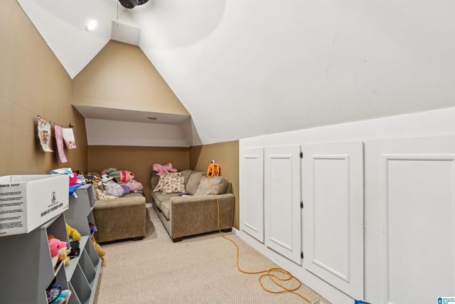 3813 CARISBROOKE CIRCLE, Hoover, AL 35226