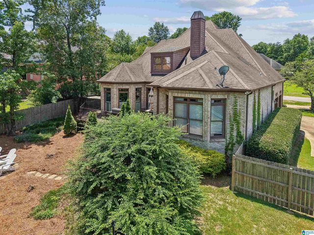 3813 CARISBROOKE CIRCLE, Hoover, AL 35226
