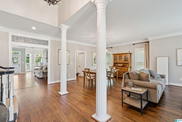 3813 CARISBROOKE CIRCLE, Hoover, AL 35226