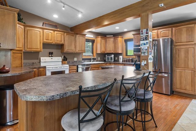 32925 49th STREET, Burlington, WI 53105