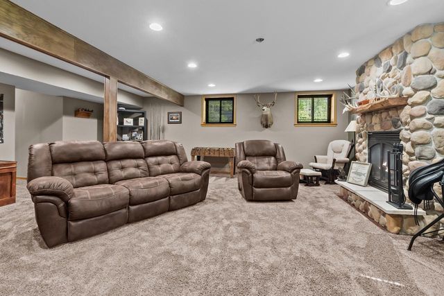 32925 49th STREET, Burlington, WI 53105