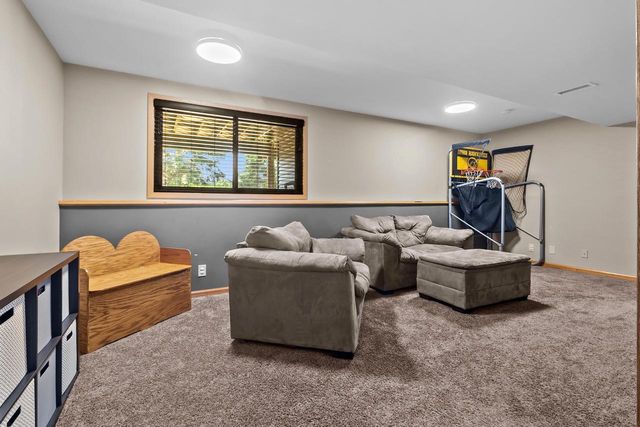 32925 49th STREET, Burlington, WI 53105