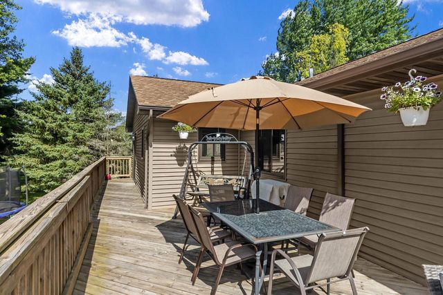 32925 49th STREET, Burlington, WI 53105