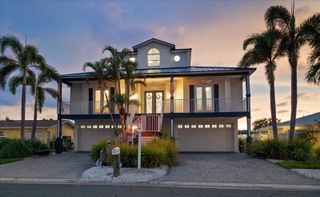 11700 5TH STREET E, Treasure Island, FL 33706