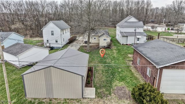 254 1st Street SE, Brewster, OH 44613