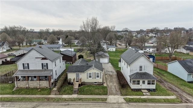 254 1st Street SE, Brewster, OH 44613