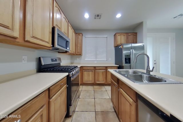 2546 W SAT NAM Way, Phoenix, AZ 85086
