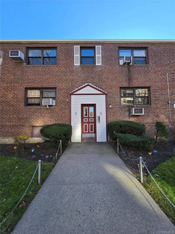 8606 155th Avenue 4, Howard Beach, NY 11414