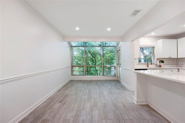 7500 Roswell Road 47, Atlanta, GA 30350
