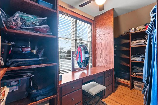 1407 Michigan AVENUE, Manitowoc, WI 54220