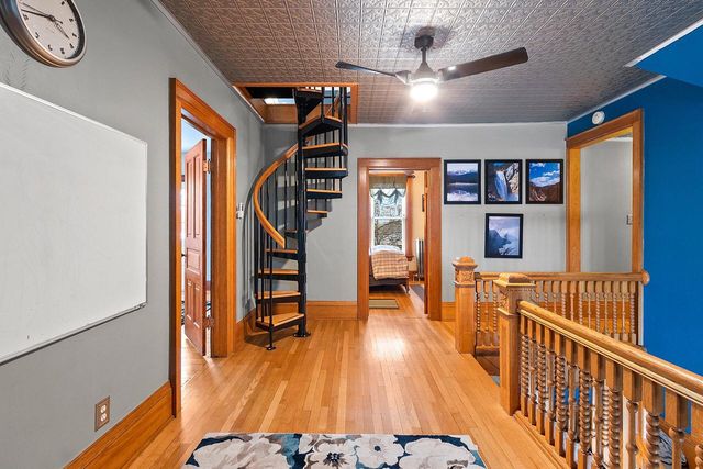 1407 Michigan AVENUE, Manitowoc, WI 54220