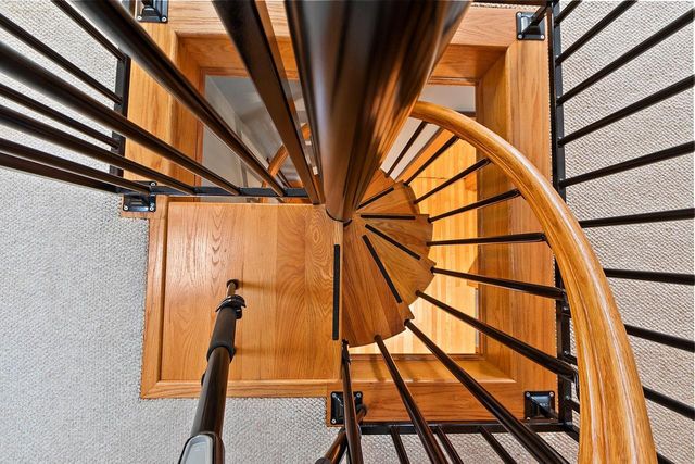 1407 Michigan AVENUE, Manitowoc, WI 54220