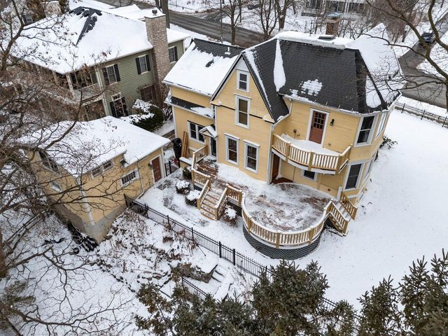 1407 Michigan AVENUE, Manitowoc, WI 54220