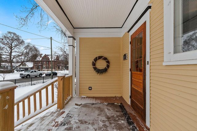 1407 Michigan AVENUE, Manitowoc, WI 54220