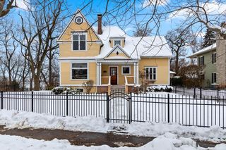 1407 Michigan AVENUE, Manitowoc, WI 54220