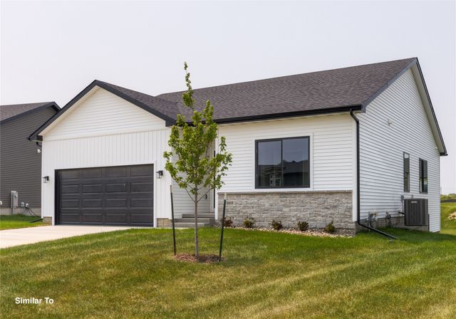 1163 NW Petersen Drive, Waukee, IA 50263
