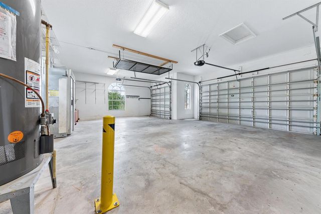 8717 Estate Drive, West Palm Beach, FL 33411