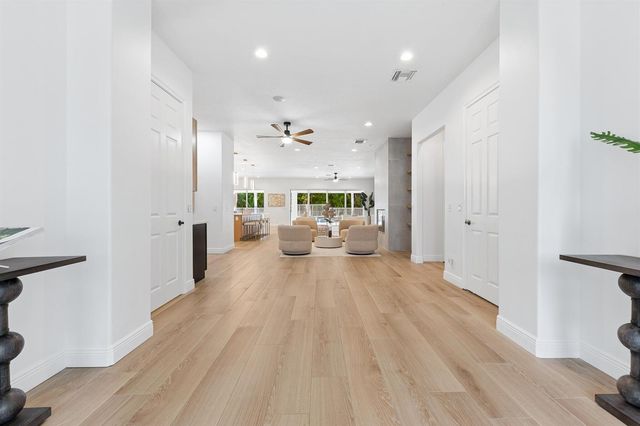 8717 Estate Drive, West Palm Beach, FL 33411