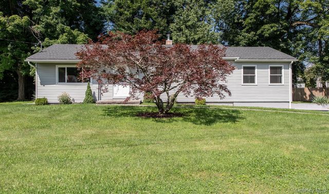 16 Trinity Place, Rhinebeck, NY 12572
