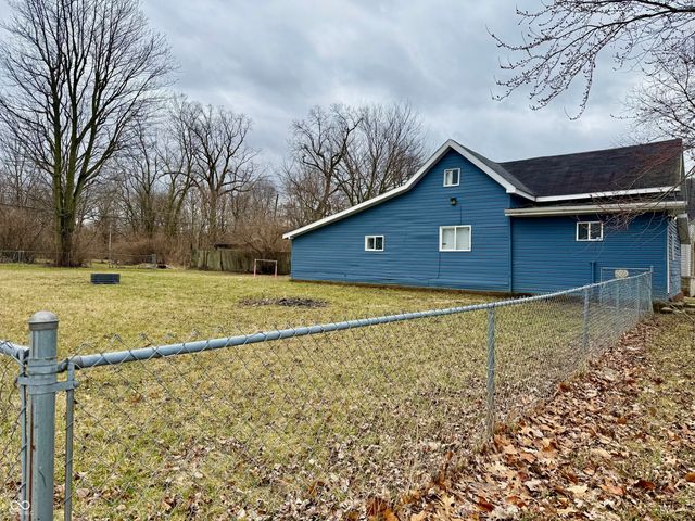 822 N Wolfe Street, Muncie, IN 47303