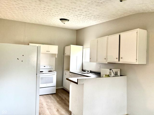 822 N Wolfe Street, Muncie, IN 47303