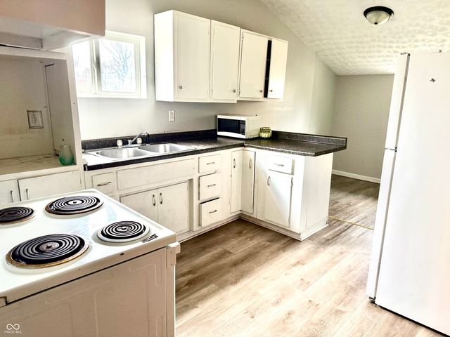 822 N Wolfe Street, Muncie, IN 47303