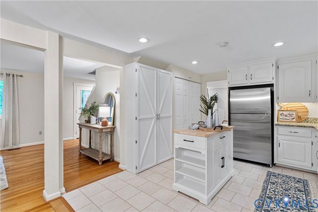 13113 Morning Hill Ln, Midlothian, VA 23112