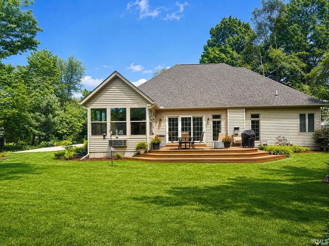51060 Broken Wood Court, Granger, IN 46530