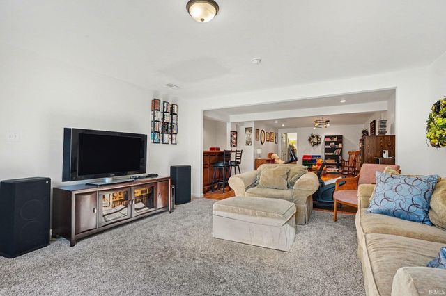 51060 Broken Wood Court, Granger, IN 46530