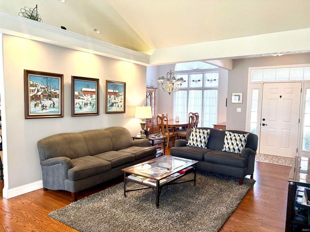 51060 Broken Wood Court, Granger, IN 46530