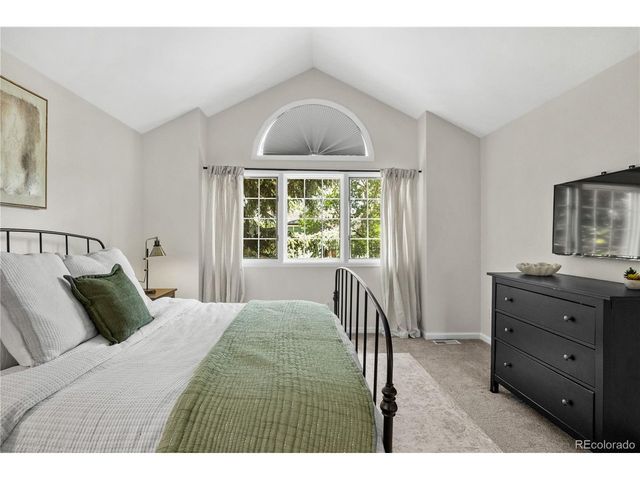 16248 E Belleview Dr, Centennial, CO 80015