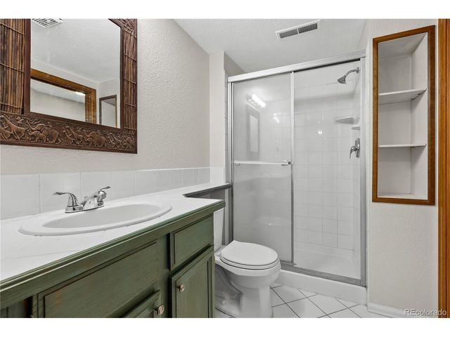 16248 E Belleview Dr, Centennial, CO 80015
