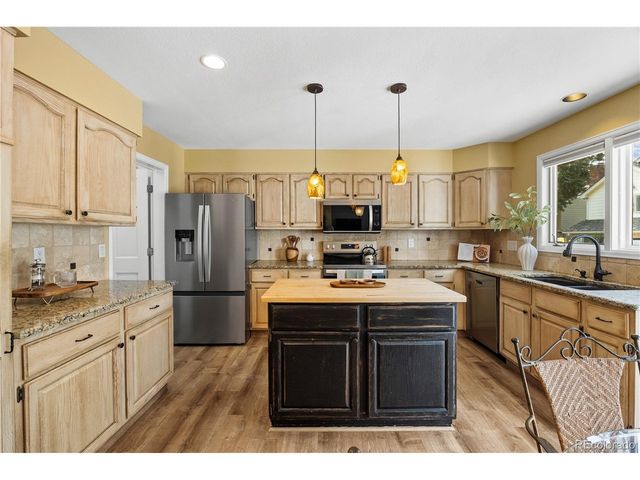 16248 E Belleview Dr, Centennial, CO 80015