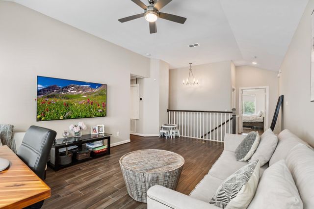 8904 Aventino Way, Houston, TX 77080