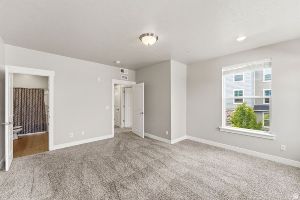 Image 17 of property listing at 1128 S 820 E #5-204, Heber City, UT 84032