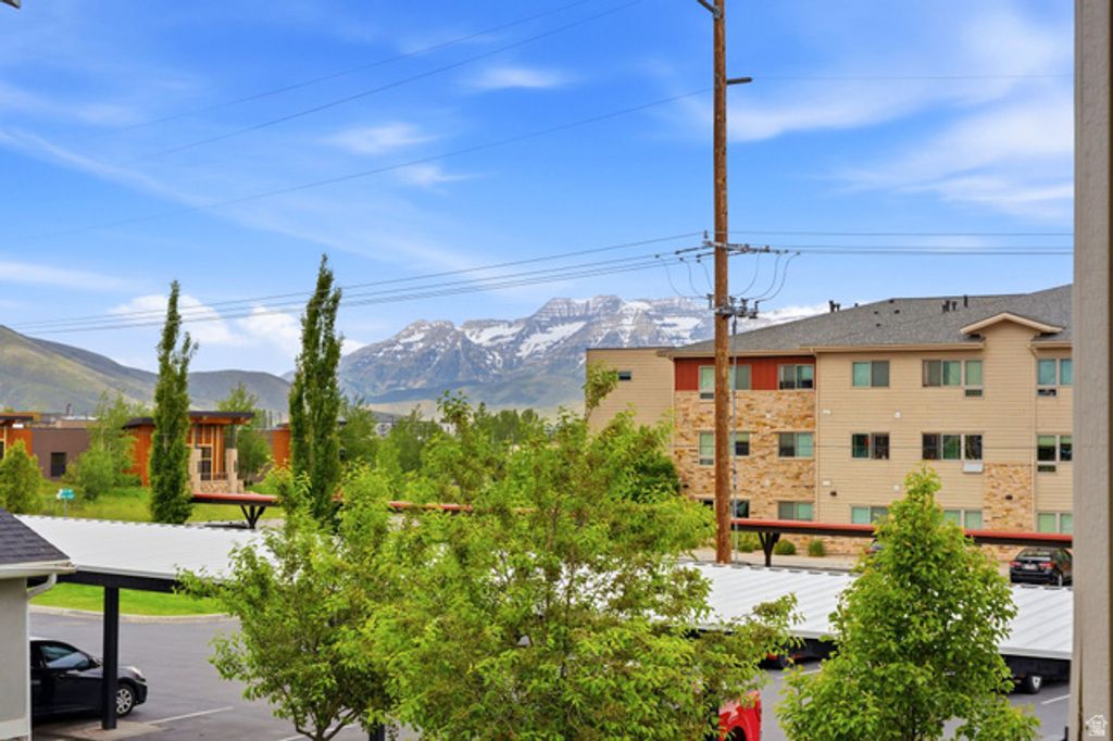 Image 19 of property listing at 1128 S 820 E #5-204, Heber City, UT 84032