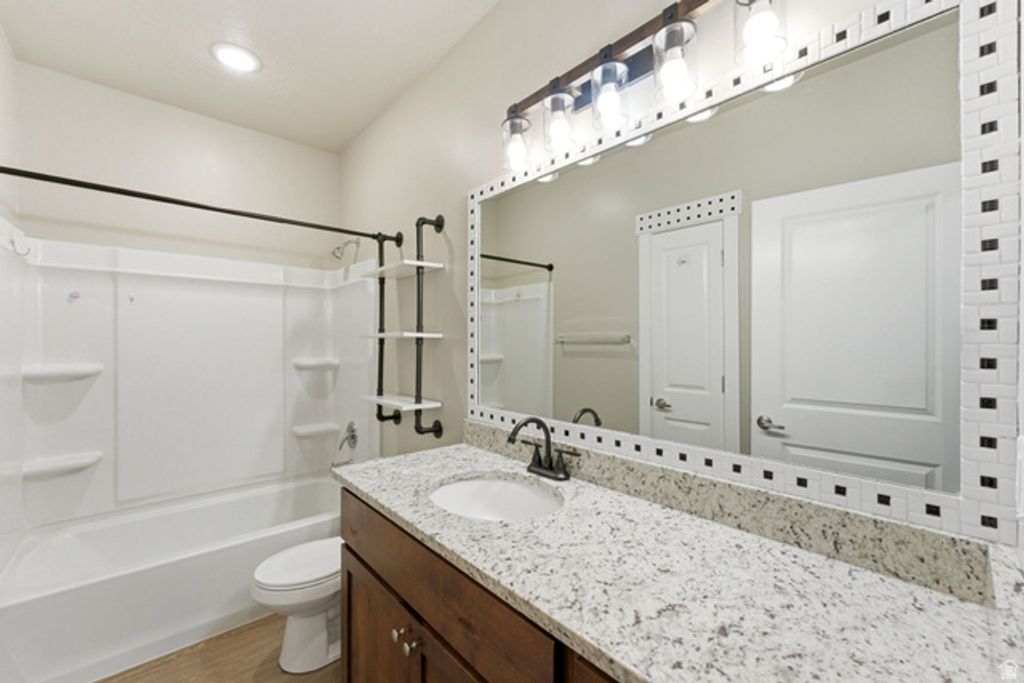 Image 23 of property listing at 1128 S 820 E #5-204, Heber City, UT 84032
