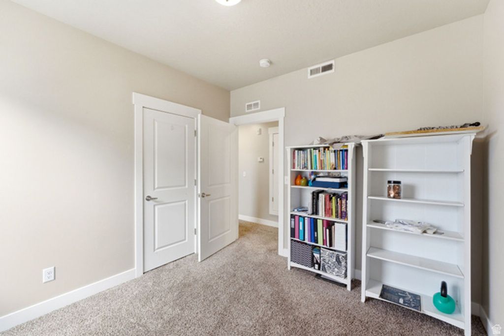 Image 25 of property listing at 1128 S 820 E #5-204, Heber City, UT 84032