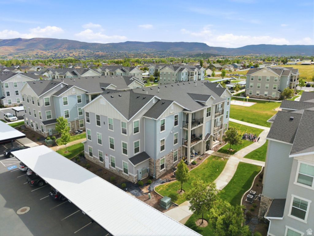 Image 33 of property listing at 1128 S 820 E #5-204, Heber City, UT 84032