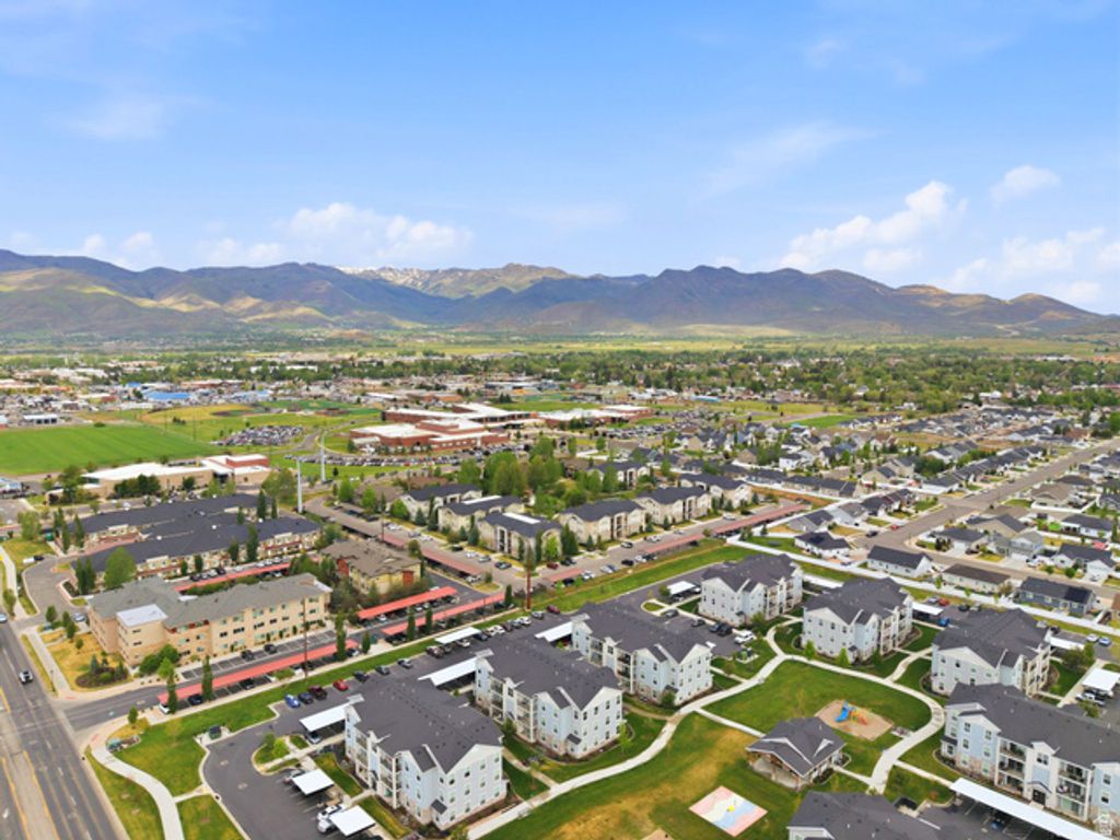 Image 36 of property listing at 1128 S 820 E #5-204, Heber City, UT 84032