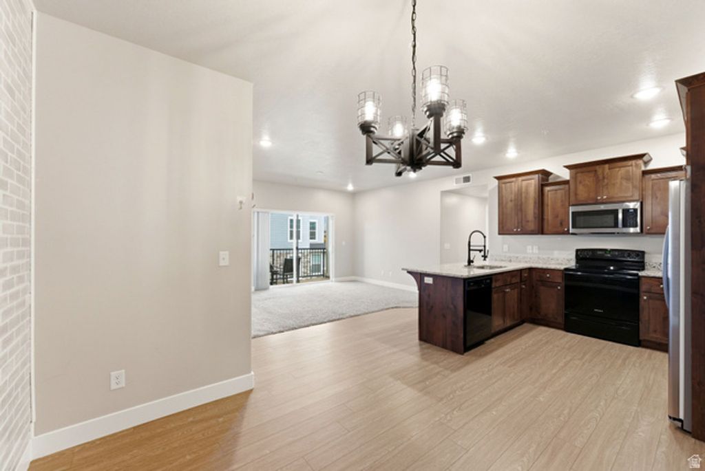 Image 10 of property listing at 1128 S 820 E #5-204, Heber City, UT 84032