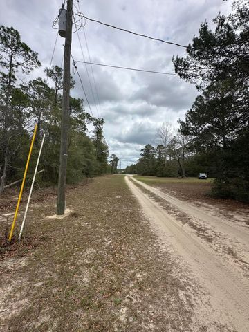 54 Sundance Road, Defuniak Springs, FL 32435