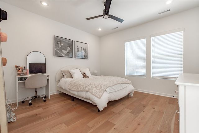1316 S College, Fayetteville, AR 72701