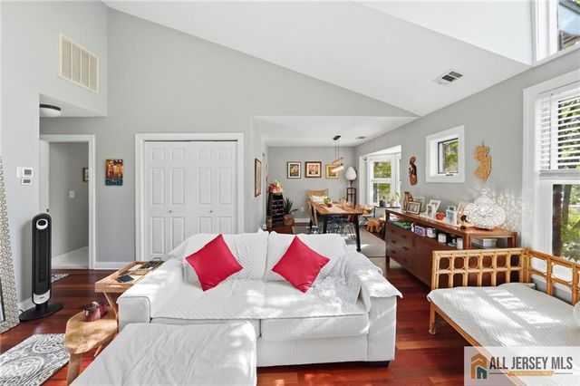 151 Neilson Street, New Brunswick, NJ 08901